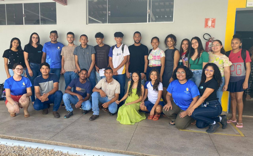 augustinopolis-escola-estadual-fazenda-dezesseis-conquista-apoio-do-mec-para-projeto-de-cursinho-popular